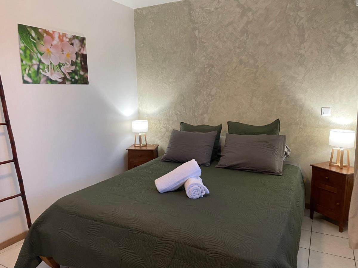Moehani Beach Lodge Punaauia  Eksteriør billede